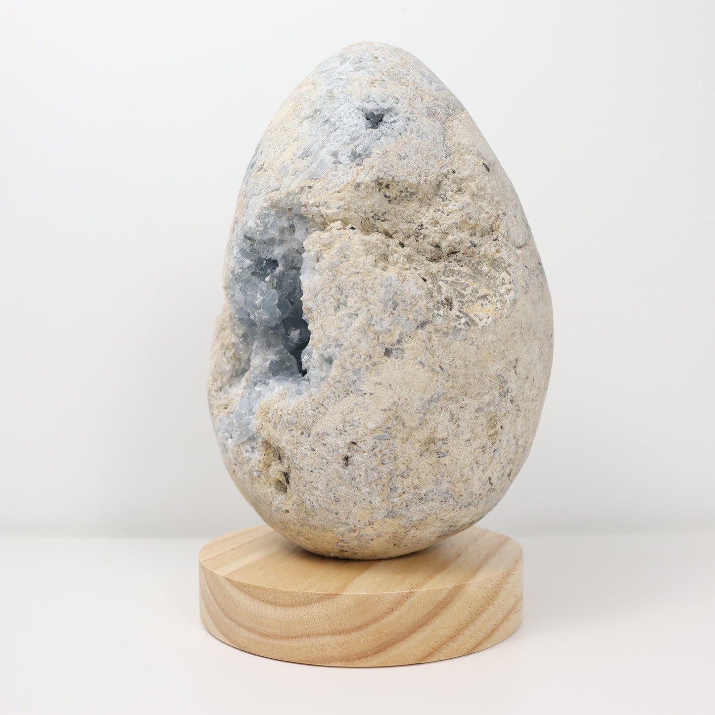 Celestite Semi-Polished Geode Egg 2200g