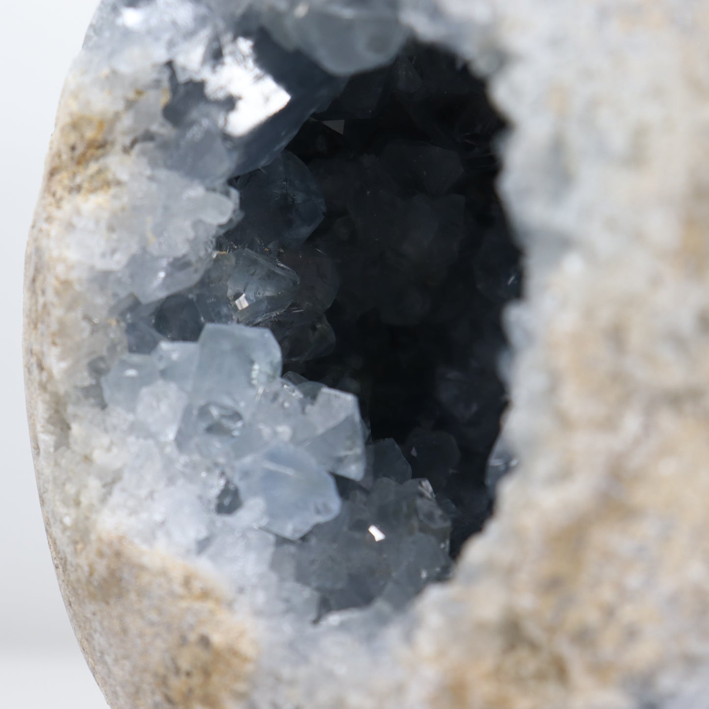 Celestite Semi-Polished Geode Egg 2200g