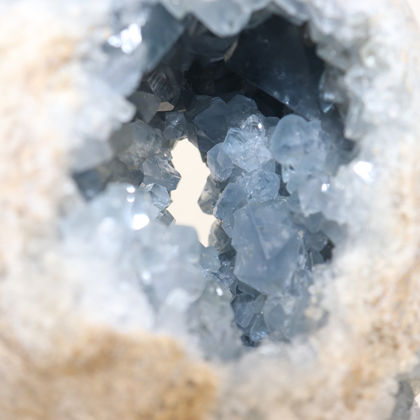 Celestite Semi-Polished Geode Egg 2200g